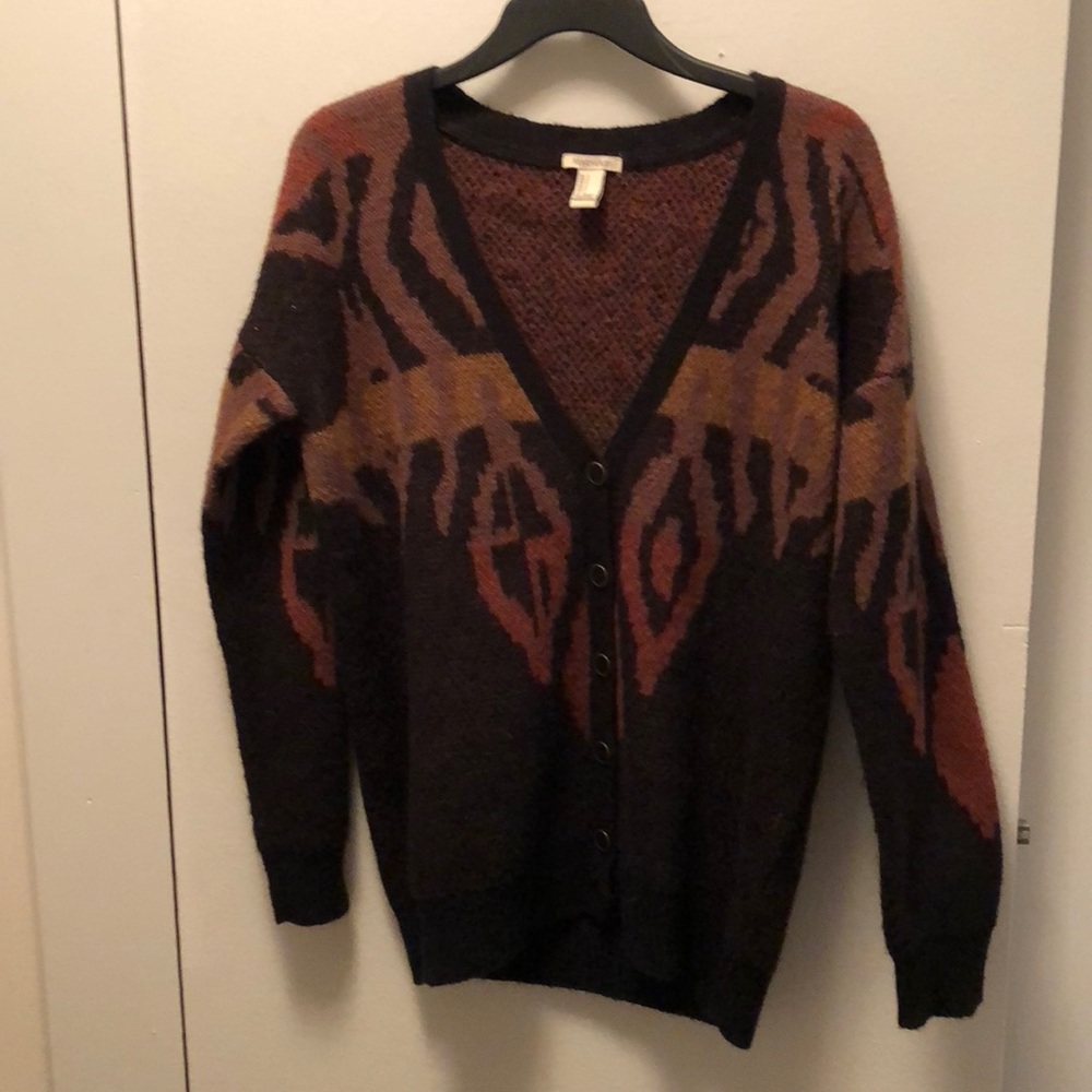 Forever 21 Button Detail Sweater
